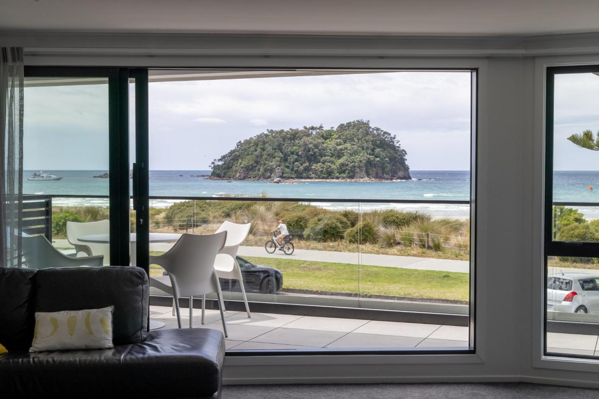 Belle Mer Beachfront Apartments - Self Serviced Mount Maunganui Eksteriør billede
