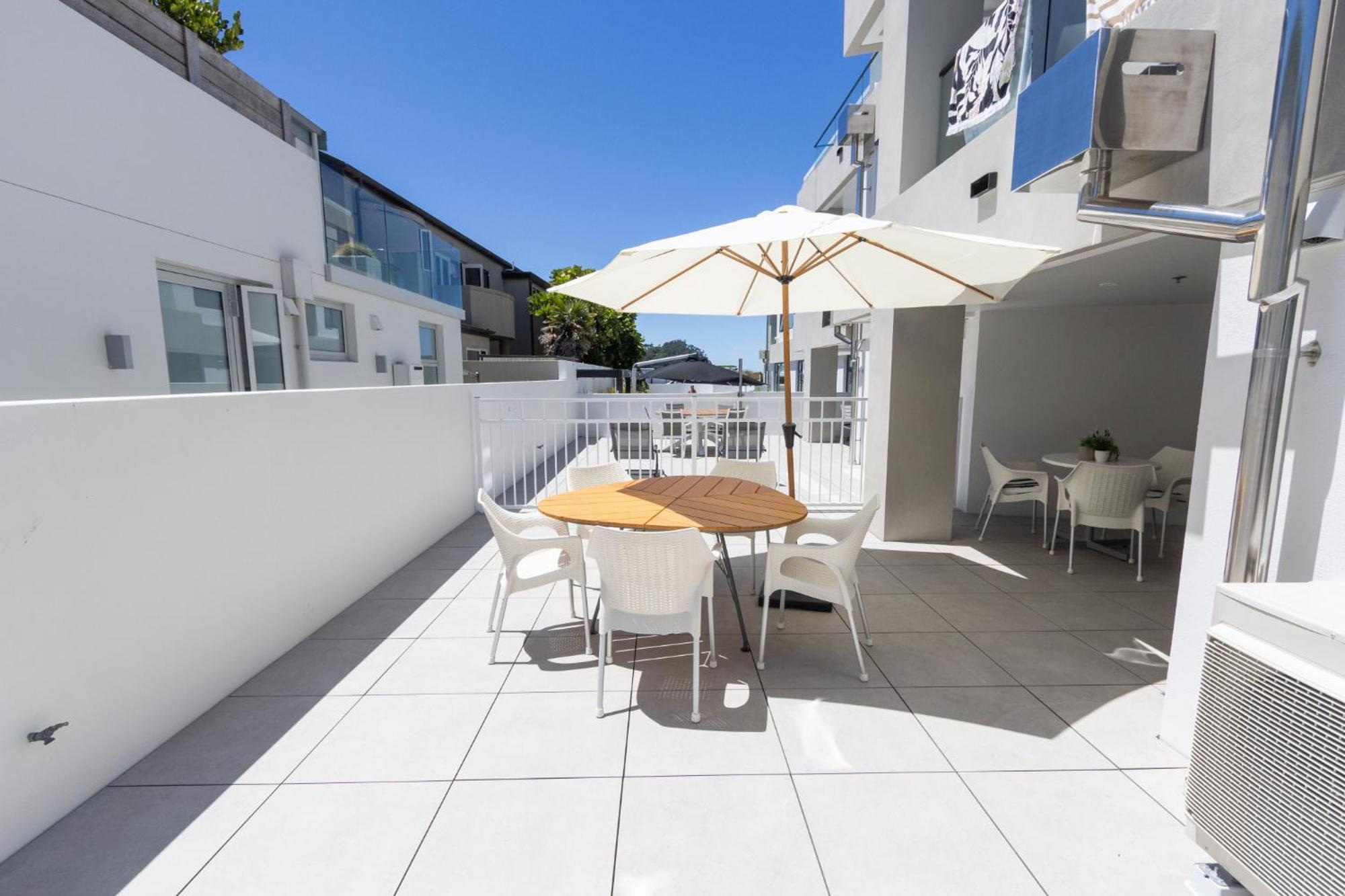 Belle Mer Beachfront Apartments - Self Serviced Mount Maunganui Eksteriør billede