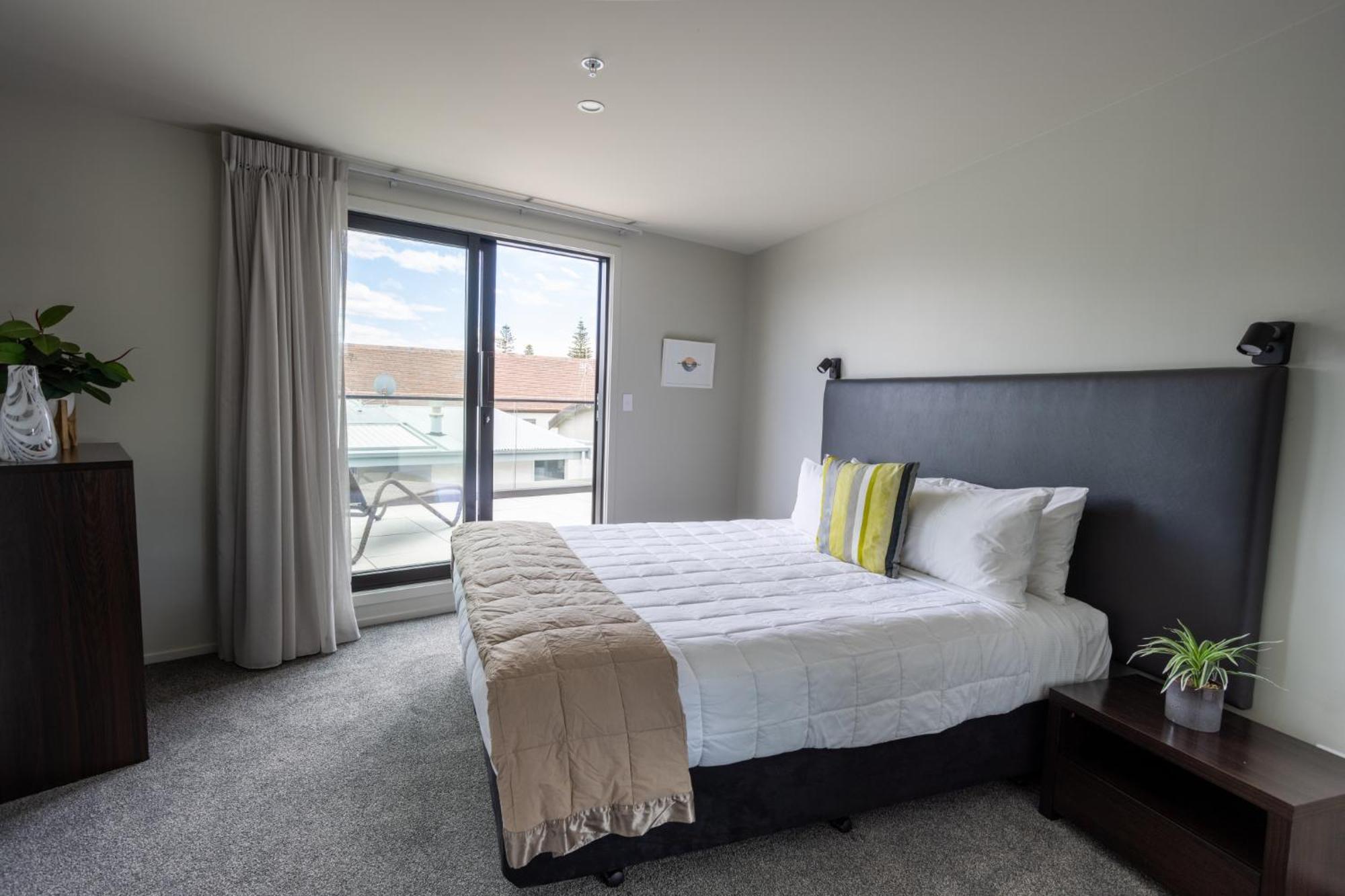 Belle Mer Beachfront Apartments - Self Serviced Mount Maunganui Eksteriør billede